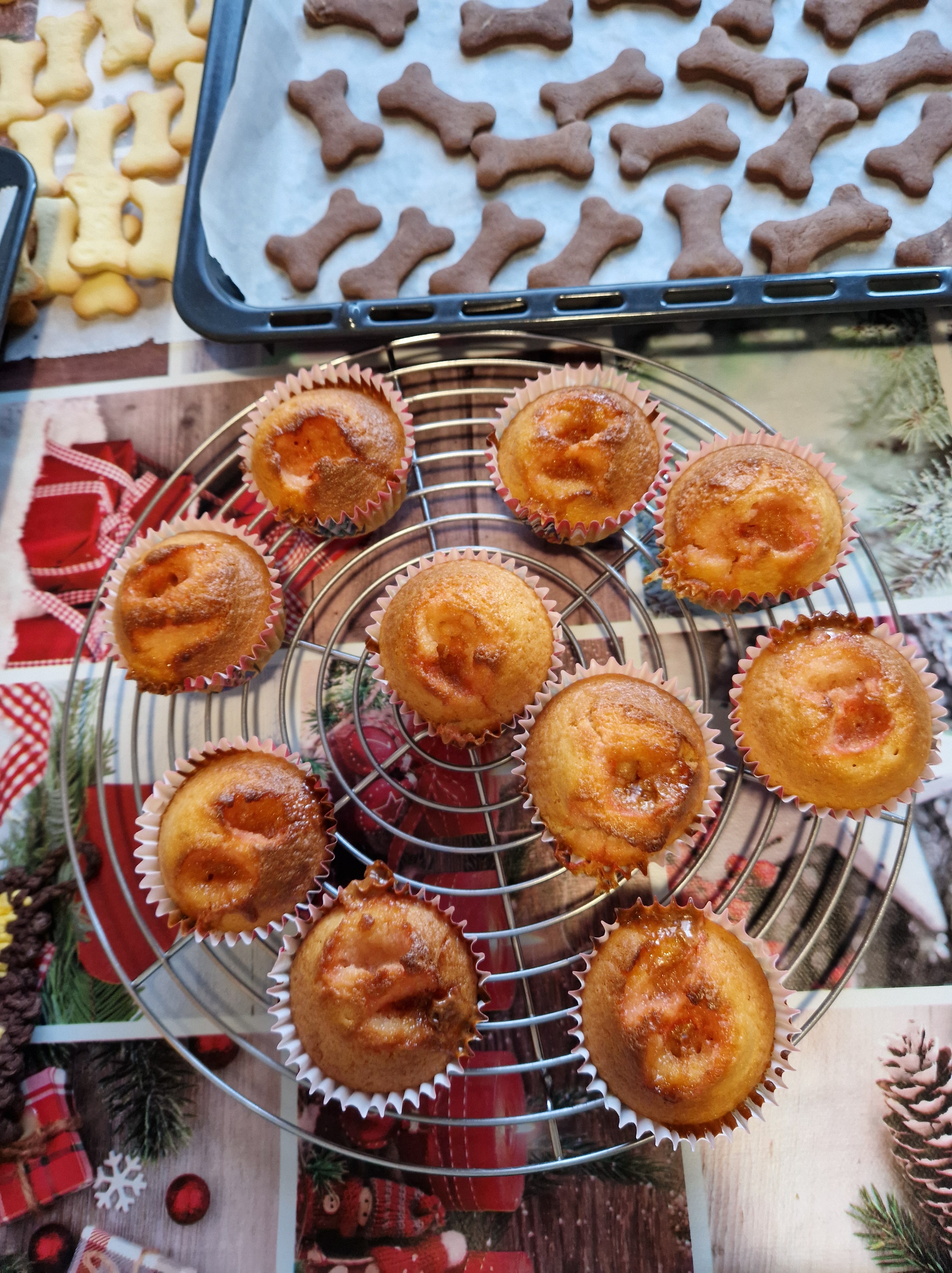Muffins aux fraises Tagada, avec leur cratère caramélisé au centre